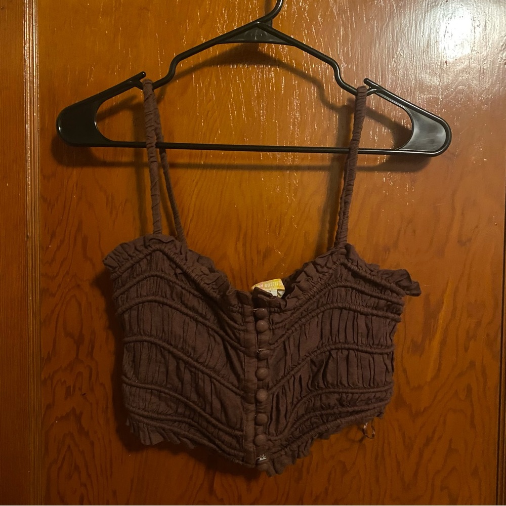 UO brown crop top